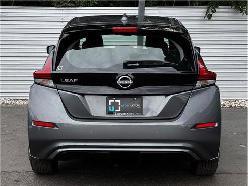 Used 2025 Nissan Leaf S FWD image 9