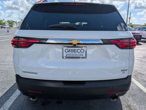 Used 2023 Chevrolet Traverse LT image 16