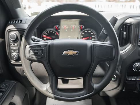 Used 2023 Chevrolet Silverado 1500 Custom AWD/4WD image 34
