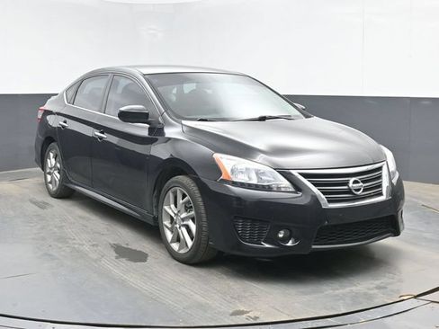 Used 2013 Nissan Sentra SR w/ Driver Pkg FWD image 2