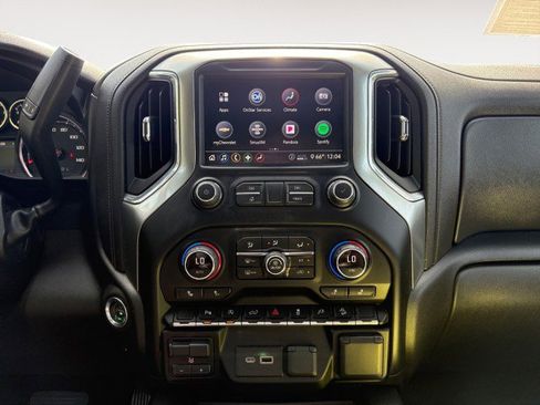 Used 2020 Chevrolet Silverado 1500 LT Trail Boss AWD/4WD image 13