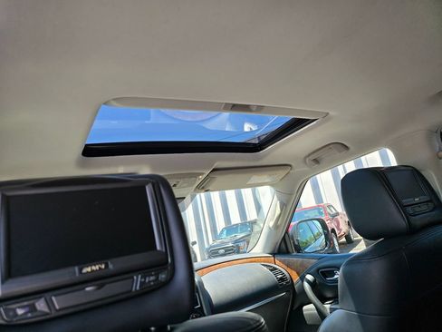 Used 2021 Nissan Armada SL RWD image 7