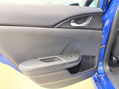 Used 2019 Honda Civic Sport image 18