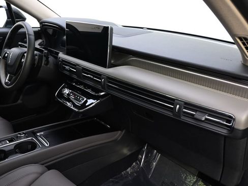 New 2026 Lincoln Corsair Grand Touring image 15