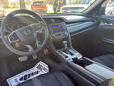 Used 2020 Honda Civic Sport image 17