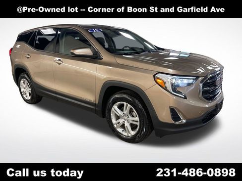 Used 2018 GMC Terrain SLE AWD/4WD image 7