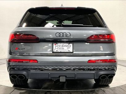 Used 2026 Audi SQ7 Prestige w/ Prestige Package