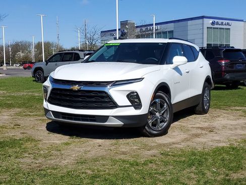 Used 2024 Chevrolet Blazer LT w/ Convenience Package AWD/4WD image 29