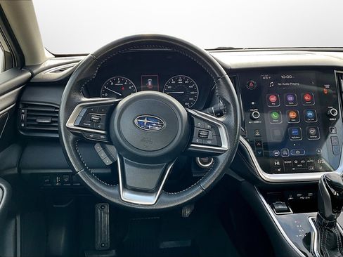 Used 2021 Subaru Outback Premium image 5