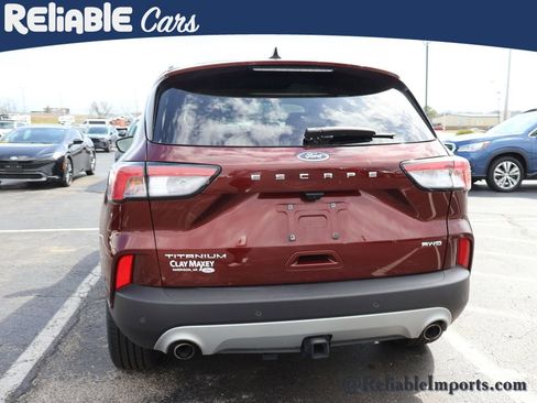 Used 2021 Ford Escape Titanium w/ Class II Trailer Tow Package image 17