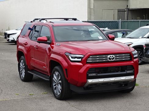 New 2026 Toyota 4Runner Limited AWD/4WD image 2