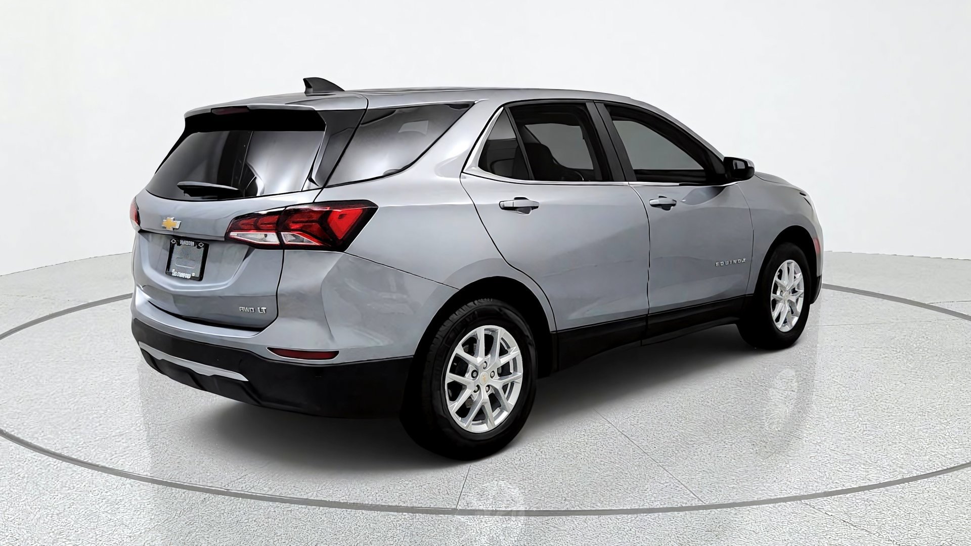 Used 2024 Chevrolet Equinox LT w/ LPO, Floor Liner Package AWD/4WD image 5