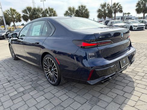 New 2026 BMW 760i xDrive w/ Executive Package AWD/4WD image 11