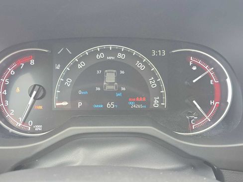 Used 2025 Toyota RAV4 LE image 25