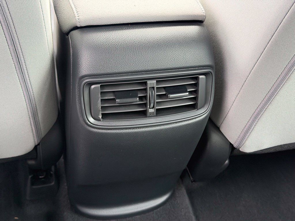 Used 2020 Honda CR-V LX image 18