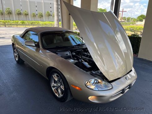 Used 1999 Jaguar XK8 Convertible RWD image 70
