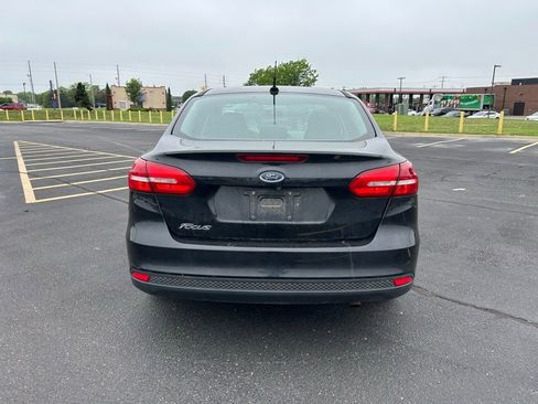 Used 2015 Ford Focus S FWD image 5