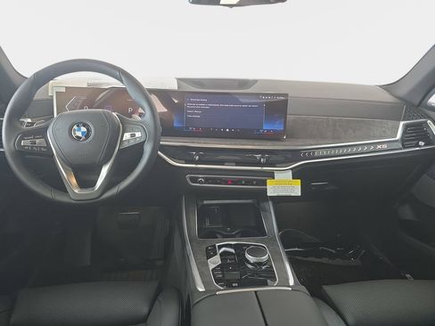 Used 2026 BMW X5 sDrive40i w/ Premium Package RWD image 7