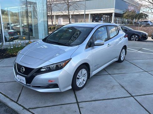 Used 2018 Nissan Leaf S w/ S Charge Package image 1