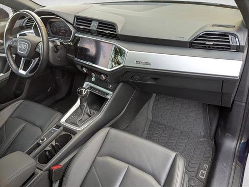 Used 2020 Audi Q3 2.0T Premium w/ Convenience Package image 22