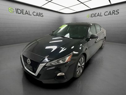 Used 2021 Nissan Altima 2.5 SV