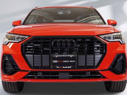 Used 2025 Audi Q3 2.0T Premium w/ Convenience Package image 26