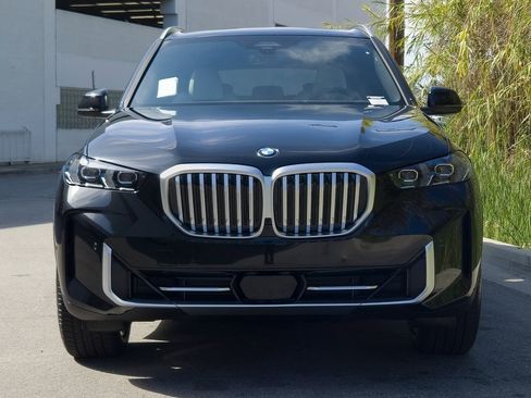New 2026 BMW X5 sDrive40i w/ Parking Assistance Package image 3