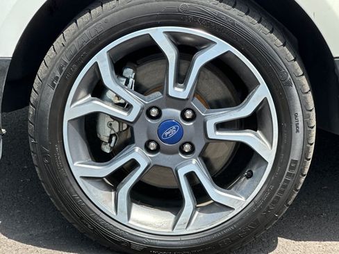 Used 2020 Ford EcoSport SES w/ SES Black Appearance Package AWD/4WD image 27