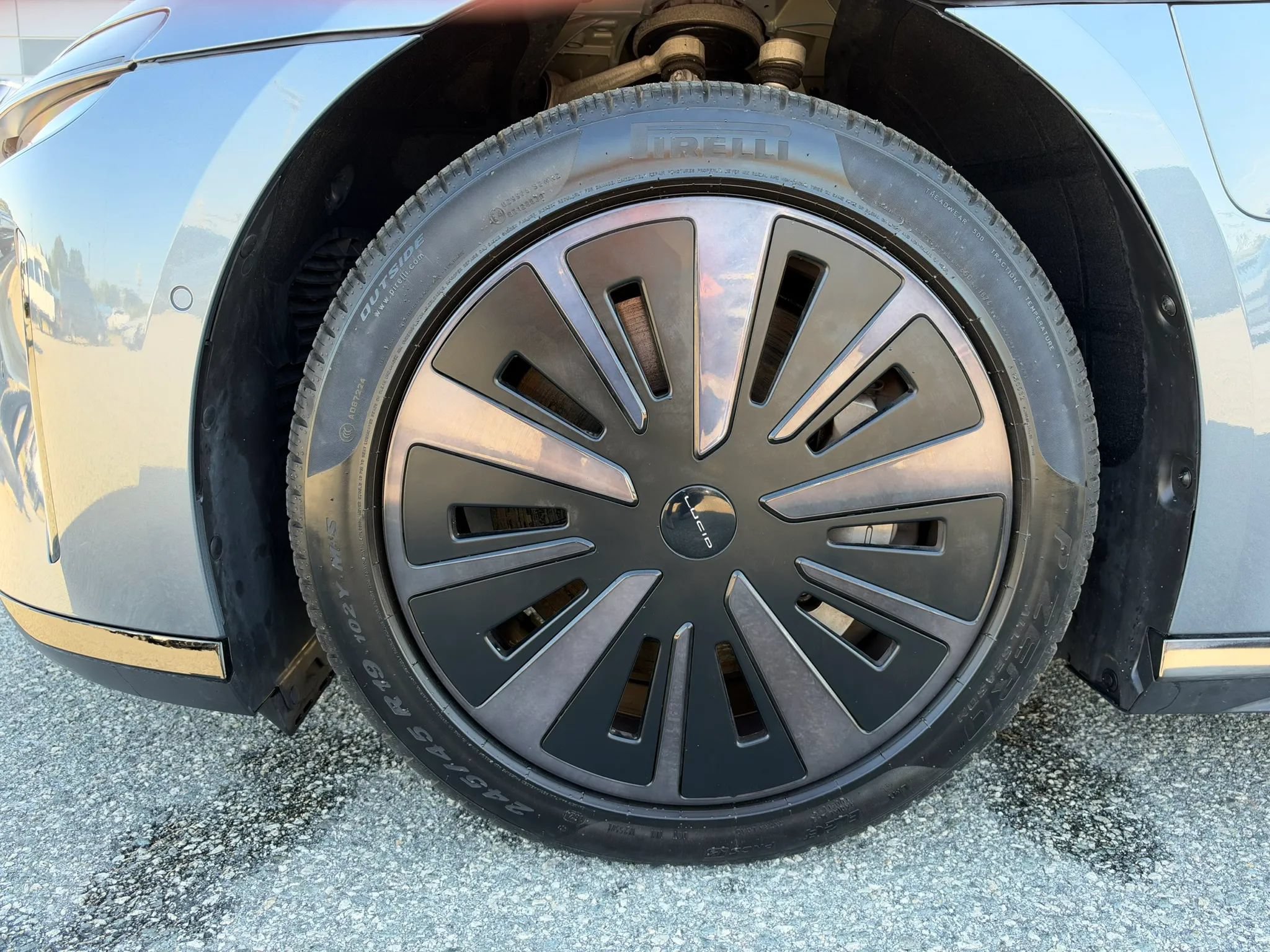 Used 2025 Lucid Air Pure RWD image 33
