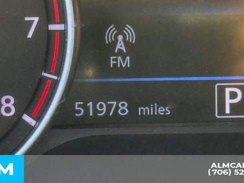 Used 2025 Nissan Versa S FWD image 17