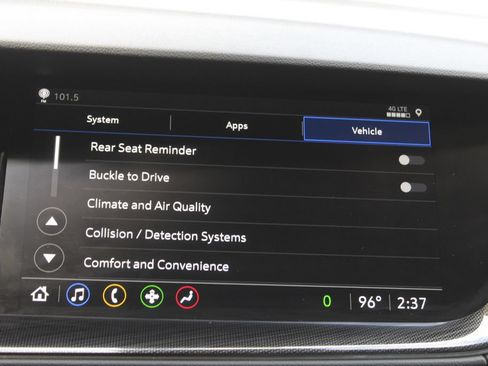 Used 2023 Buick Envision Essence FWD image 27