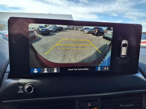 Certified 2026 Honda Pilot EX-L image 5