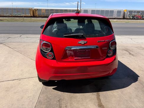 Used 2015 Chevrolet Sonic LTZ image 9