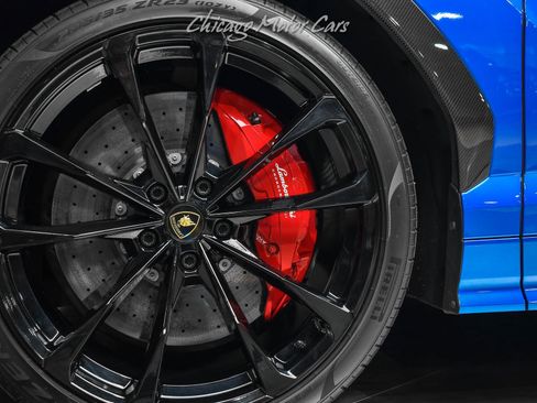 Used 2022 Lamborghini Urus image 54