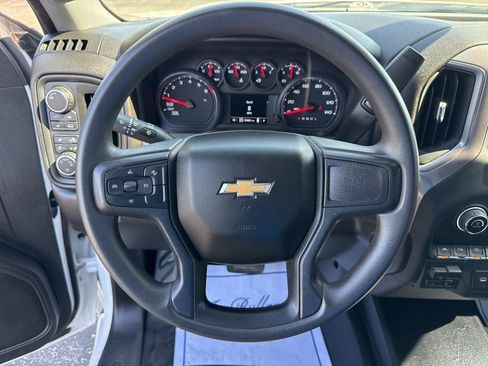 Used 2024 Chevrolet Silverado 1500 W/T w/ WT Value Package AWD/4WD image 4