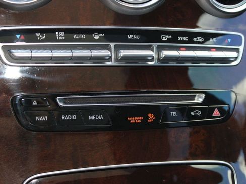 Used 2017 Mercedes-Benz GLC 300 GLC 300 image 18