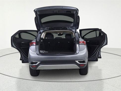 Used 2022 Buick Envision Essence w/ Safety Package FWD image 7