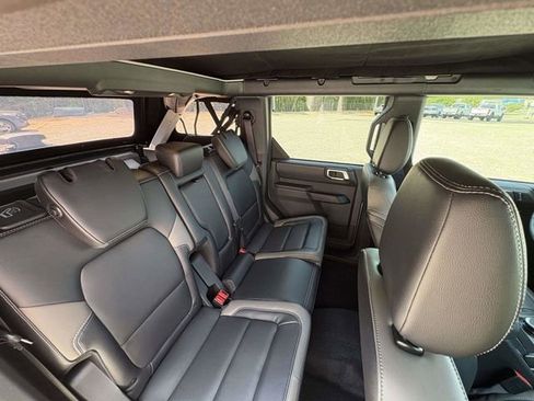 New 2026 Ford Bronco Outer Banks AWD/4WD image 17
