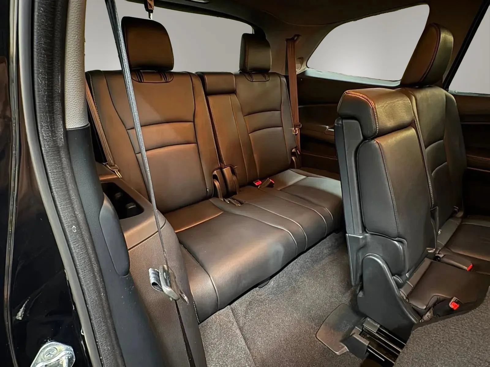 Used 2016 Honda Pilot Touring image 26