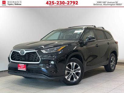 Used 2023 Toyota Highlander XLE