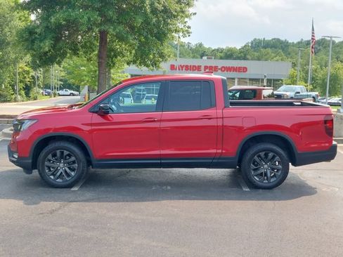 Used 2025 Honda Ridgeline Sport image 10