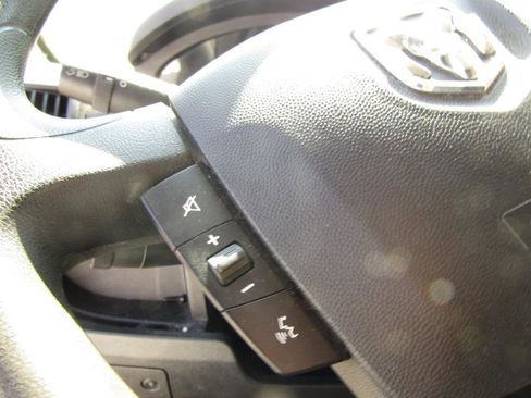 Used 2015 RAM ProMaster 1500 w/ Interior Convenience Group image 25