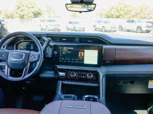 New 2026 GMC Sierra 3500 Denali Ultimate AWD/4WD image 13
