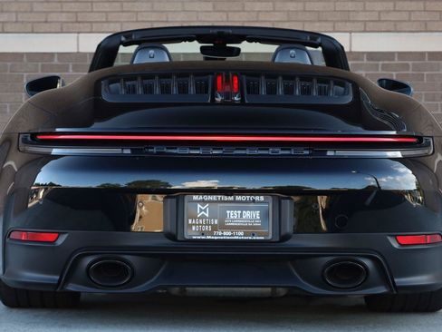 Used 2026 Porsche 911 Carrera T RWD image 14