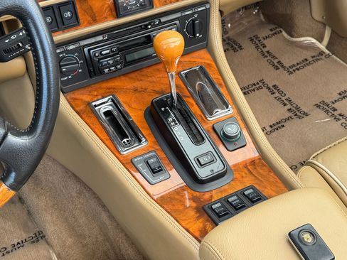 Used 1996 Jaguar XJS 4.0 Convertible RWD image 18