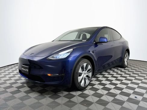 Used 2023 Tesla Model Y AWD image 50