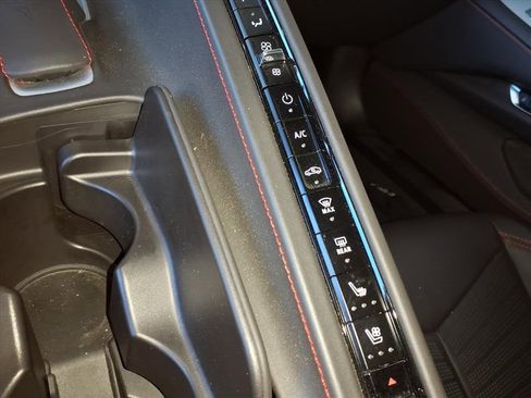 Used 2020 Chevrolet Corvette Stingray Premium Cpe w/ 3LT Preferred Equipment Group image 25