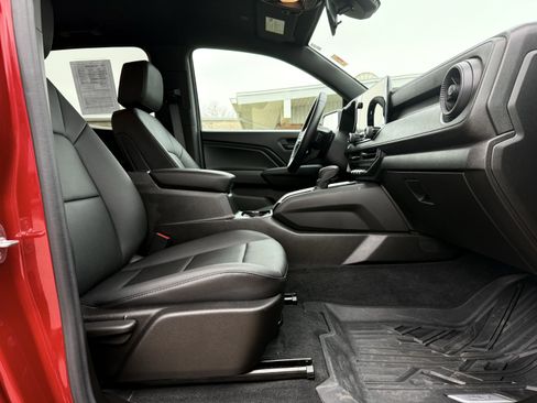 Certified 2025 Chevrolet Colorado Trail Boss image 11