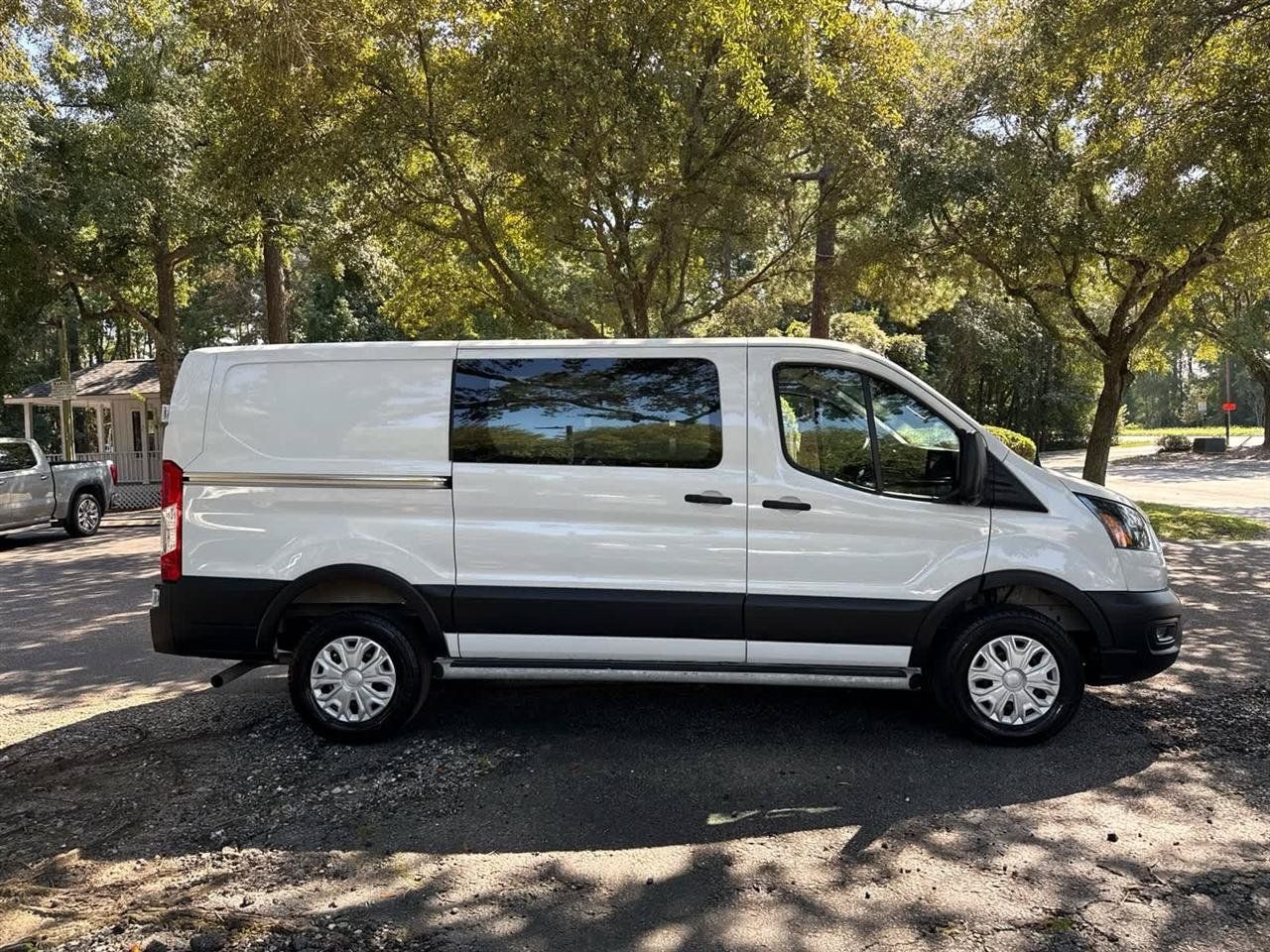 Used 2025 Ford Transit 250 Low Roof w/ Exterior Upgrade Package RWD image 9