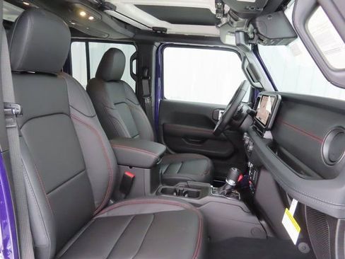 New 2026 Jeep Wrangler Unlimited Rubicon 392 w/ Quick Order Package 27X Moab AWD/4WD image 29